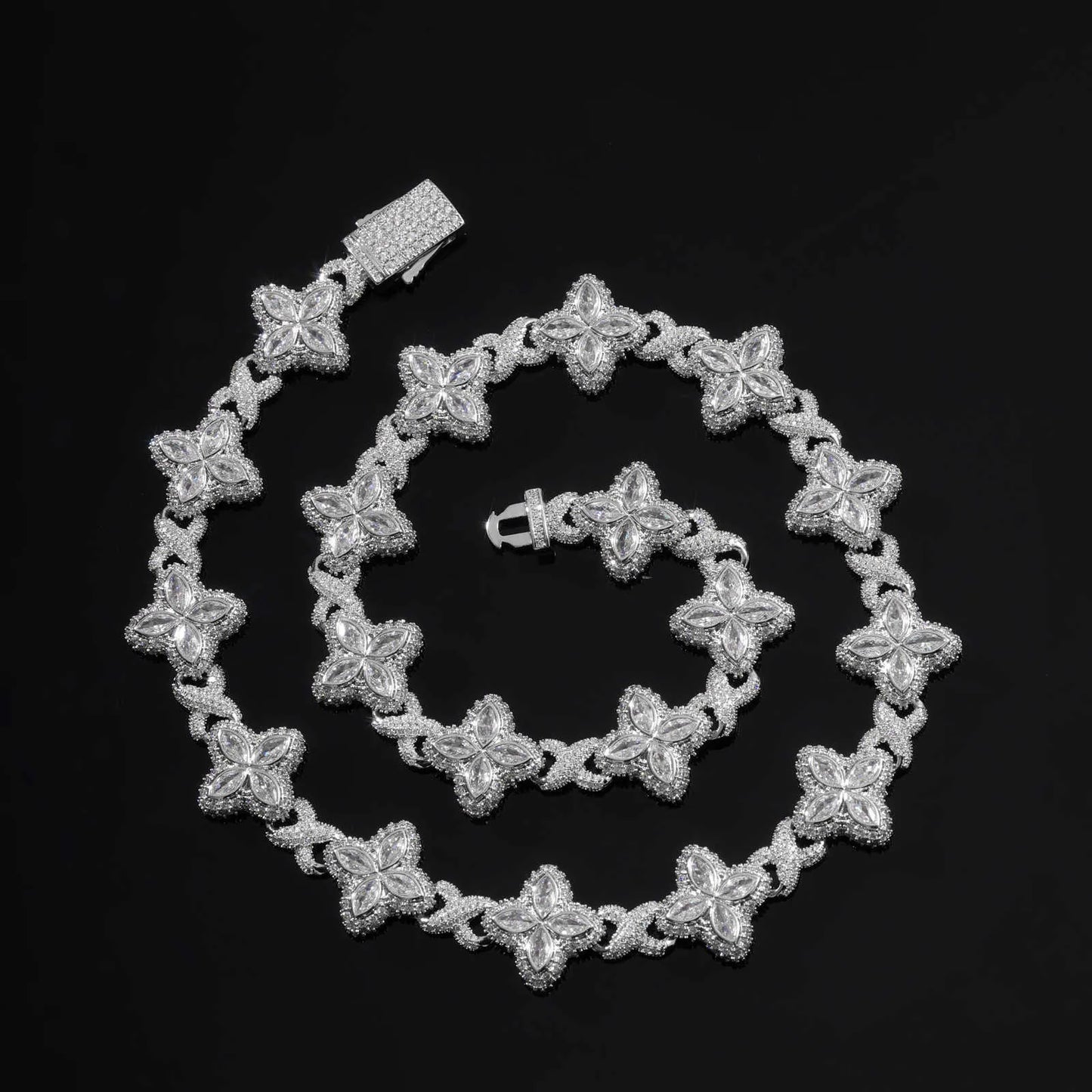 18" Flower Necklace VVS Moissanite Iced Out Cuban Link Chain