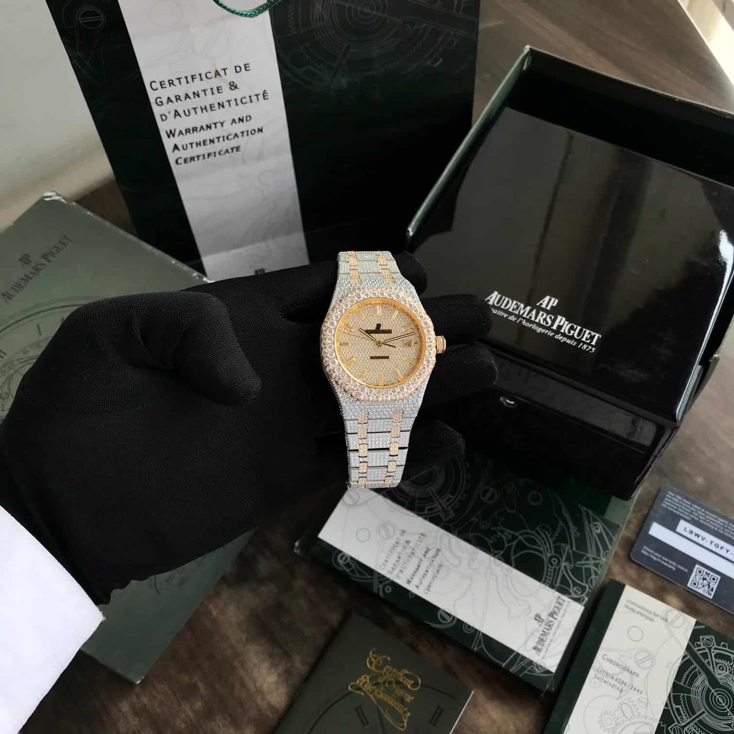 Audemars Piguet Royal Oak OffShore Ice Out Full Diamond Body Swiss ETA Automatic Mens Watch