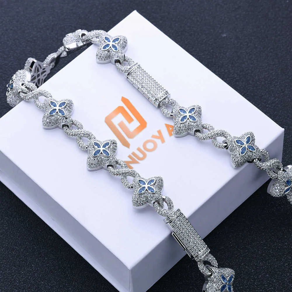 18" Flower Necklace VVS Moissanite Iced Out Cuban Link Chain