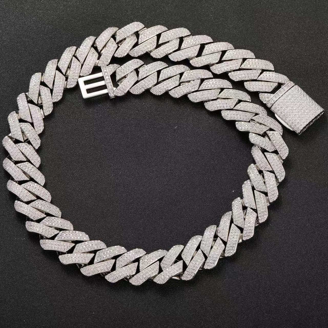 20" Silver VVS Moissanite Cuban Link Chain Necklace