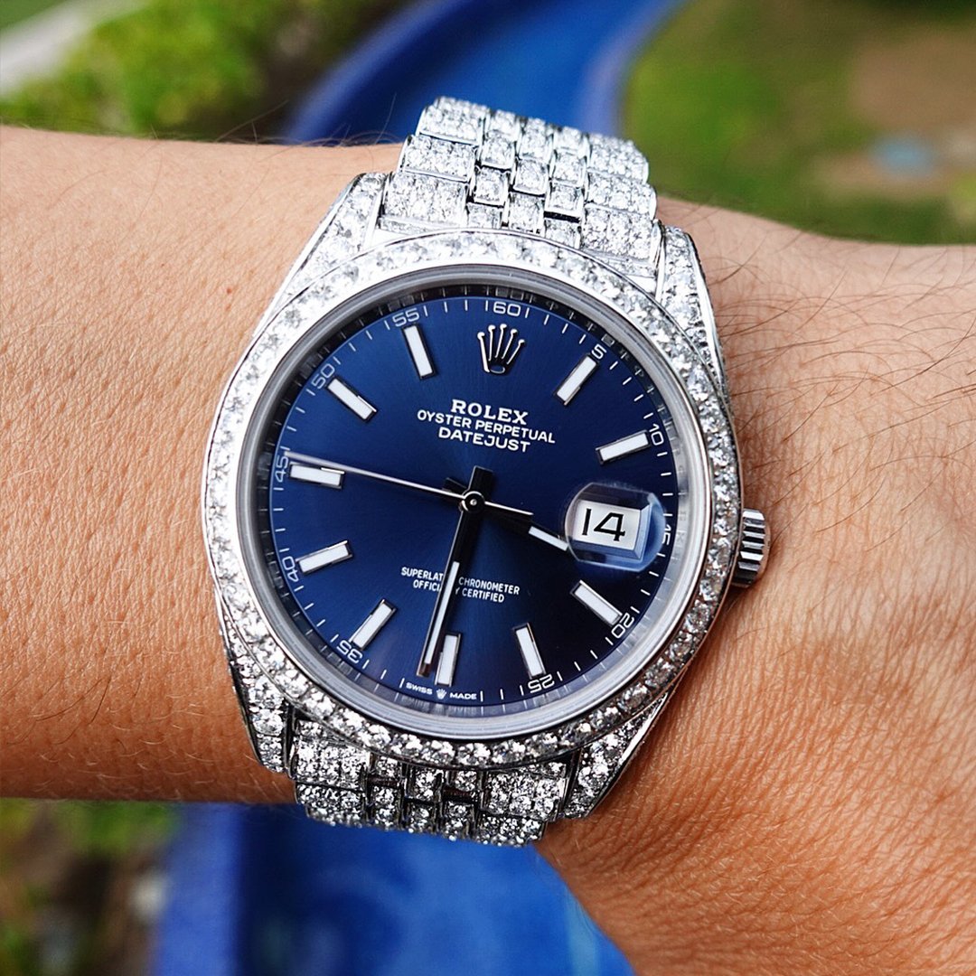 ROLEX DATEJUST 41 – OYSTERSTEEL – BLUE INDEX – JUBILEE – CUSTOM DIAMOND SET