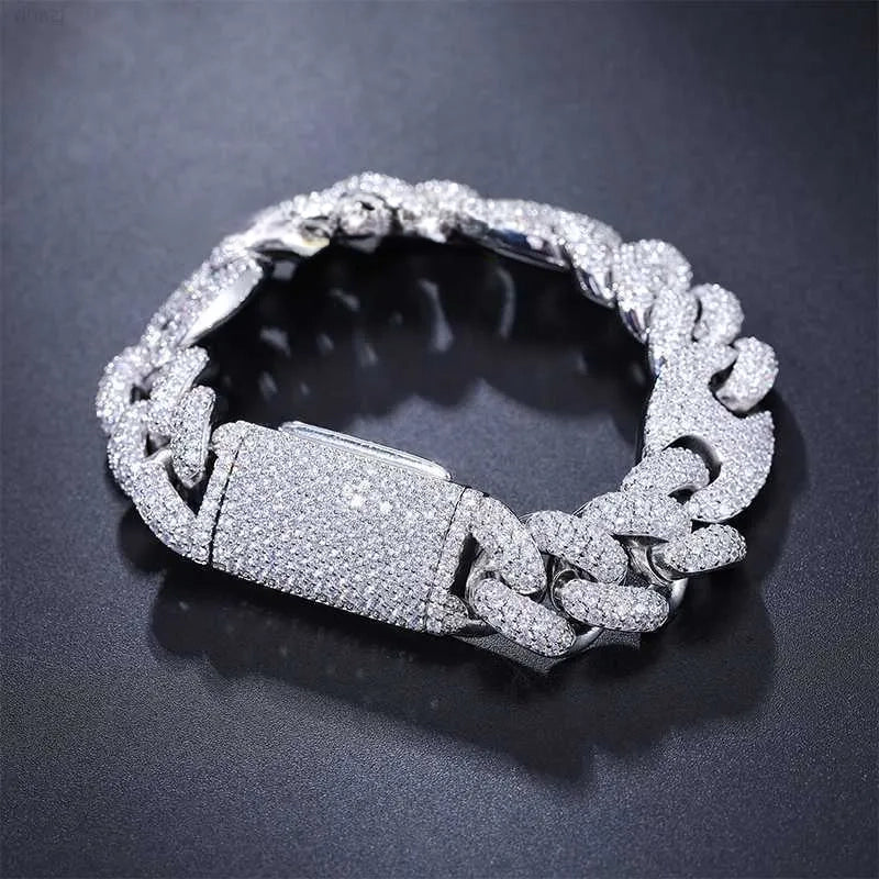 8.5" Iced Out Diamond Moissanite Bracelet
